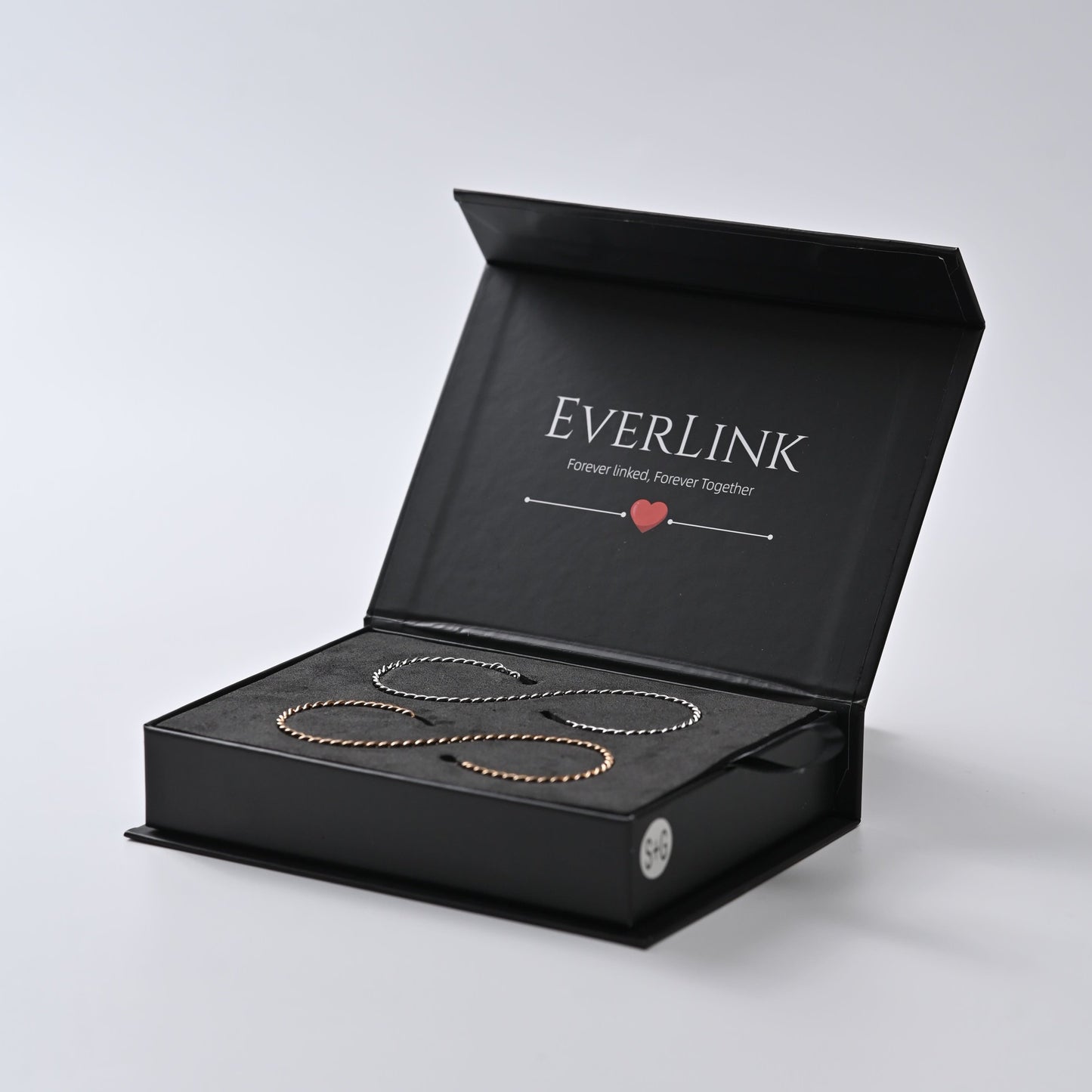 Soullink Permanent Couples Bracelets with Special Clasp - Perfect Date Night Gift for Anniversary and Birthday